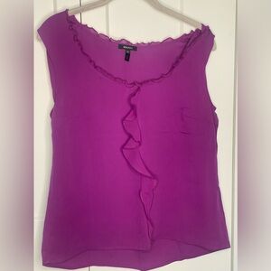 Escada 100% Silk Ruffle Sleeveless Top Blouse women’s Size 42 Large